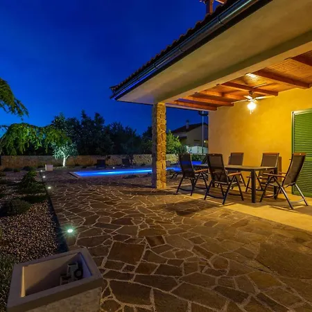 Villa Rustic Bellamare