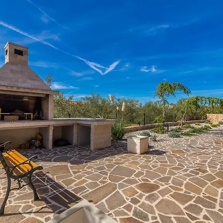 Villa Rustic Bellamare