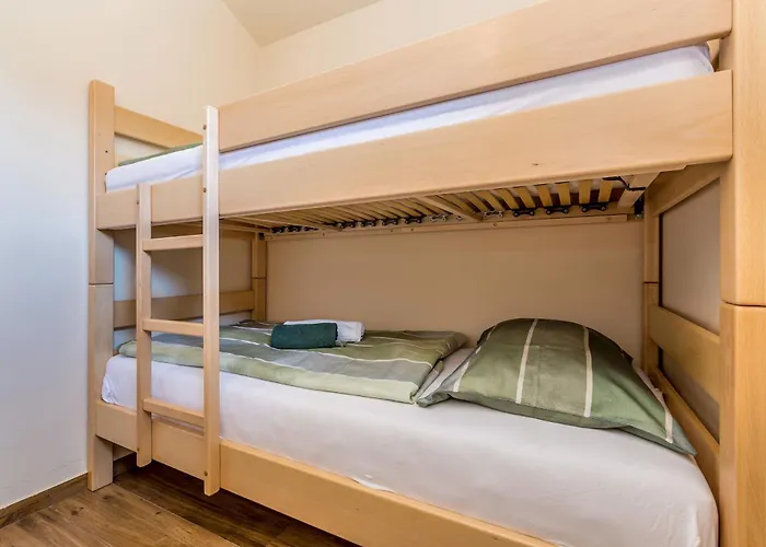 Rustic Bellamare Linardici