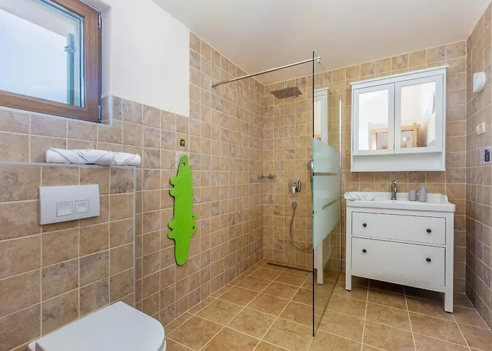 Vila Rustic Bellamare *