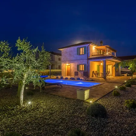 Villa Rustic Bellamare *