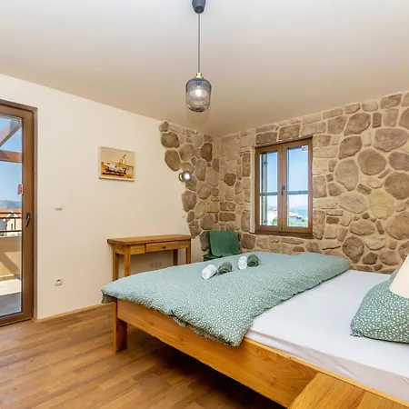 Vila Rustic Bellamare *